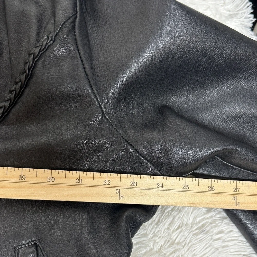 Women's Black Leather Jacket with Braided Detail Sz say 4X more like xl see pics - Picture 9 of 10